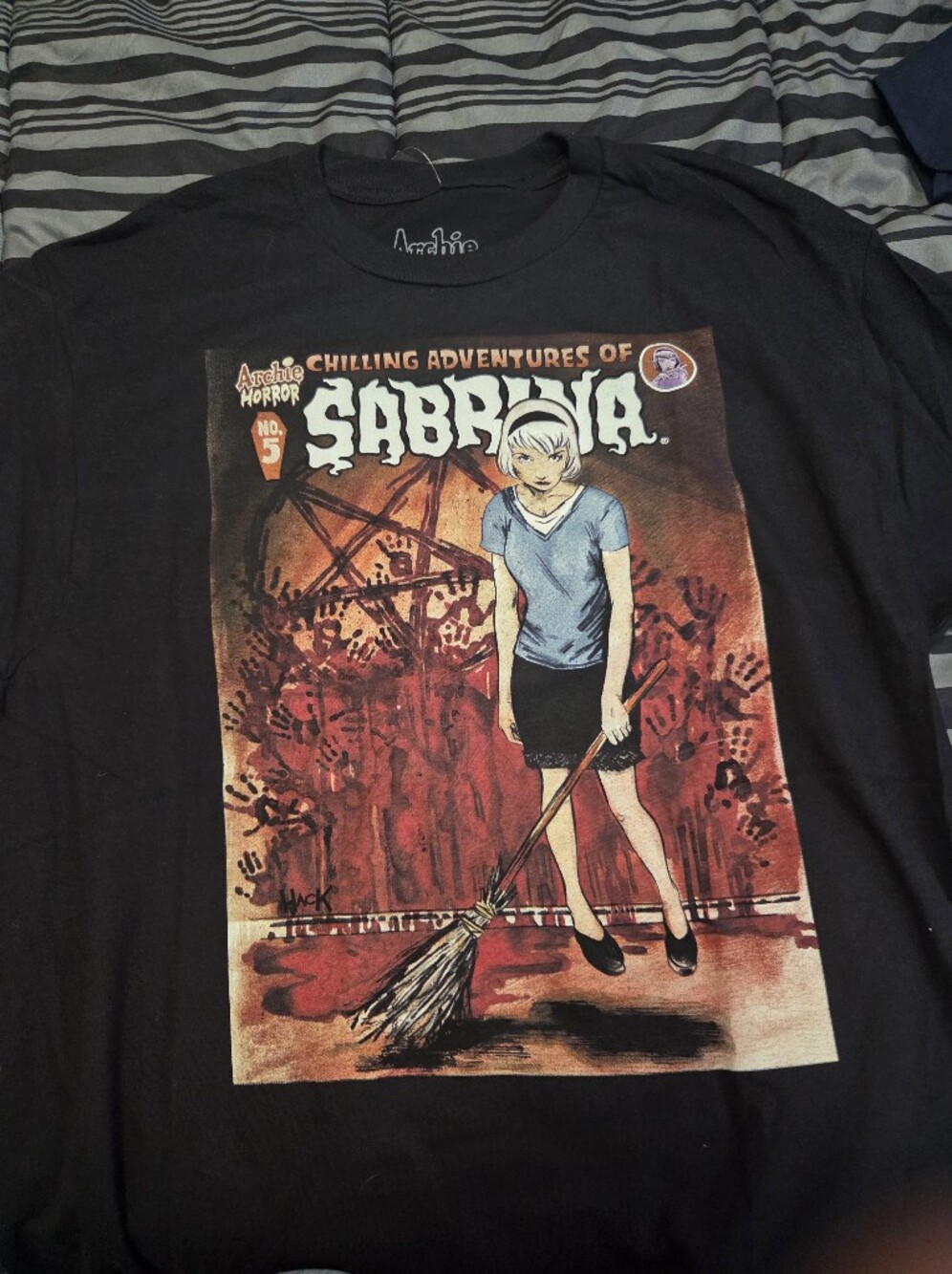 Hot Topic Black Sabrina Graphic Short Sleeve Tee